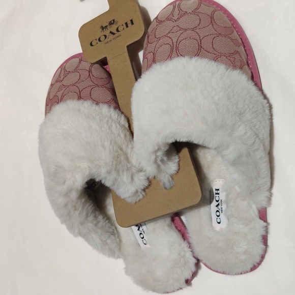 *Reserved* New! Ziva Slipper in Signature Jacquard - Picture 16 of 16